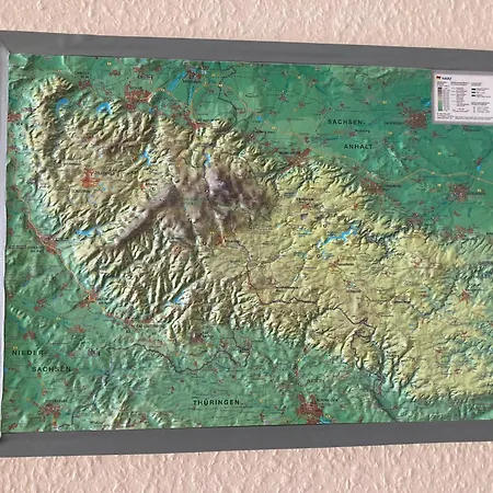 Waldhoehe -sonniger Balkon-boxspringbett-ladestation E-auto * Bad Harzburg