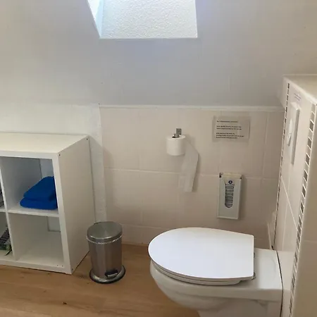 Ferienwohnung Waldhoehe -Boxspringbett-Ladestation E-Auto *