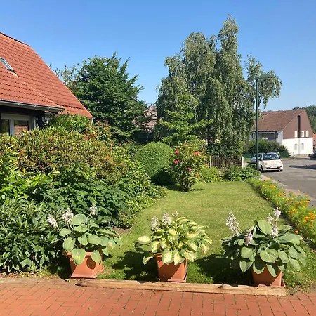 Ferienwohnung Waldhoehe -Boxspringbett-Ladestation E-Auto